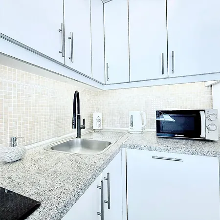 Ocean View Spacious 2br Pool Playa Paraiso * Costa Adeje (Tenerife)