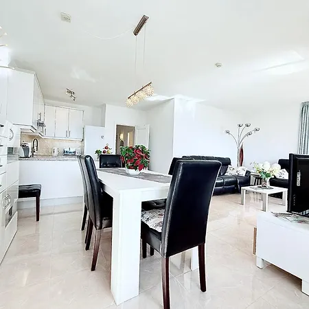 Apartment Ocean View Spacious 2br Pool Playa Paraiso Costa Adeje (Tenerife)