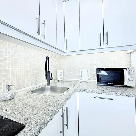 Ocean View Spacious 2br Pool Playa Paraiso