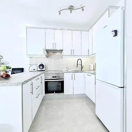 Ocean View Spacious 2br Pool Playa Paraiso Apartment Costa Adeje (Tenerife)