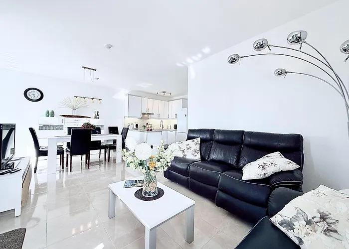 Apartment Ocean View, Spacious 2br, Pool, Playa Paraiso Pp601 *